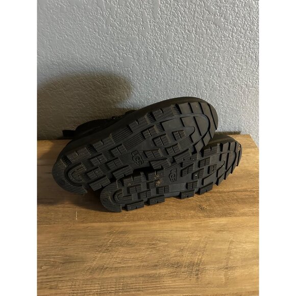 UGG THE UGG LUG CANVAS WATERPROOF SNEAKER BOOTS SIZE 8 - Picture 4 of 5